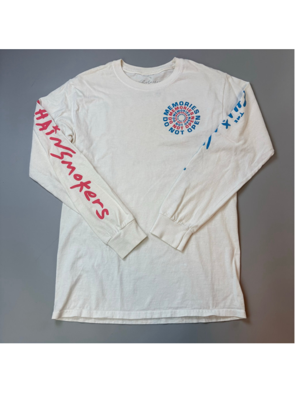 The Chainsmokers Long Sleeve Tee Small White Blue Pink Concert Fancore Band Logo